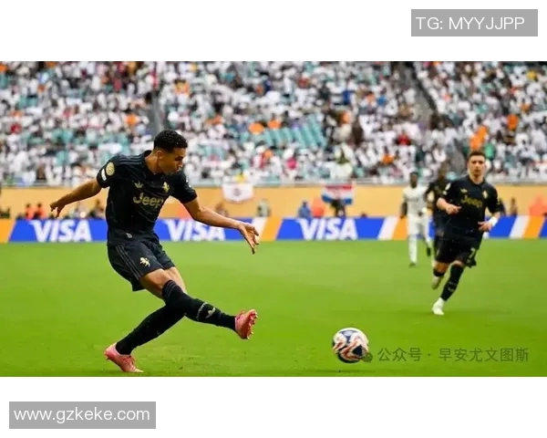 科斯塔的足球旅程：从青训崛起到国际舞台的辉煌成就